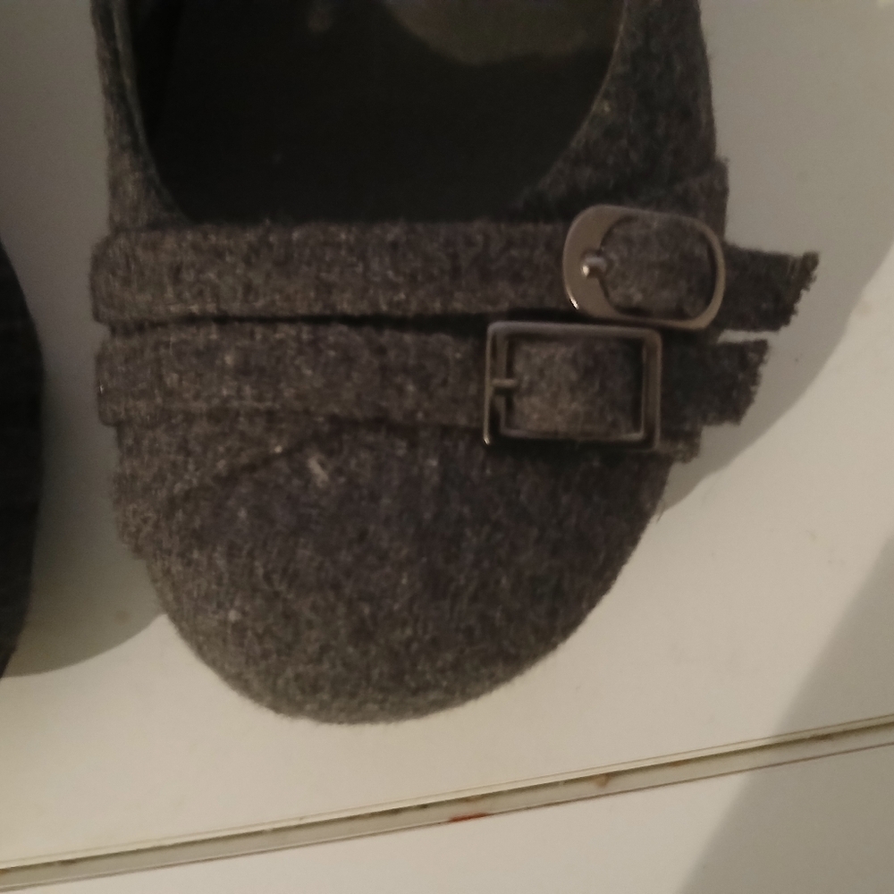 Spring heels - Picture 5 of 6